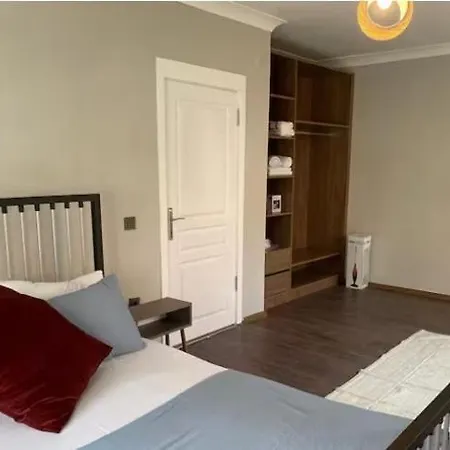 1003 Close To Spacious Consulates