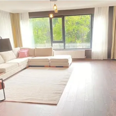 1003 Close To Spacious Consulates *