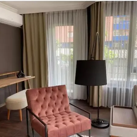 1003 Close To Spacious Consulates *