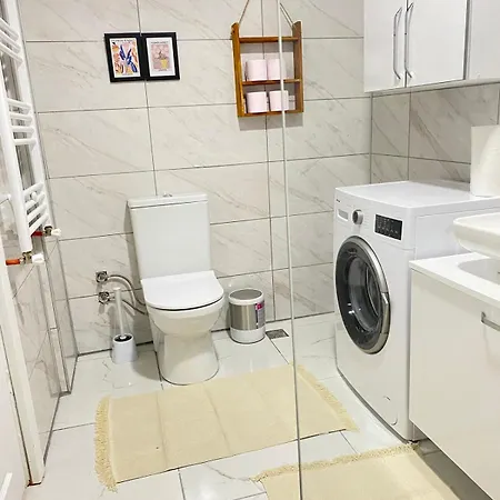 1003 Close To Spacious Consulates Apartment