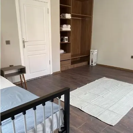 1003 Close To Spacious Consulates Apartment *