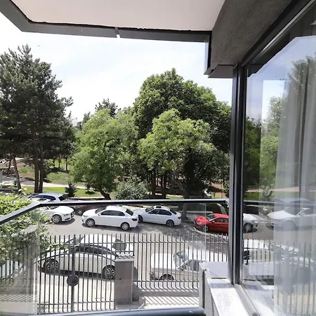 1003 Close To Spacious Consulates Апартаменты