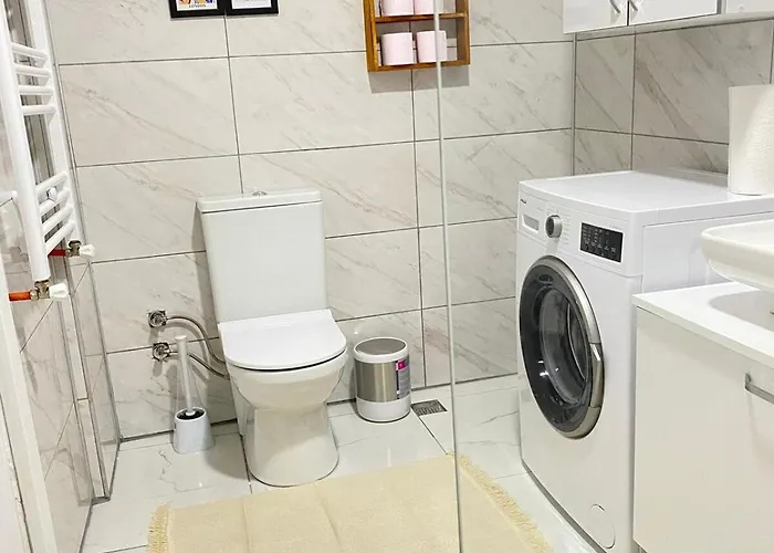 1003 Close To Spacious Consulates Апартаменты